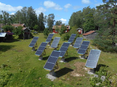 Per Sandbergs solpark med solföljare i Alingsås.