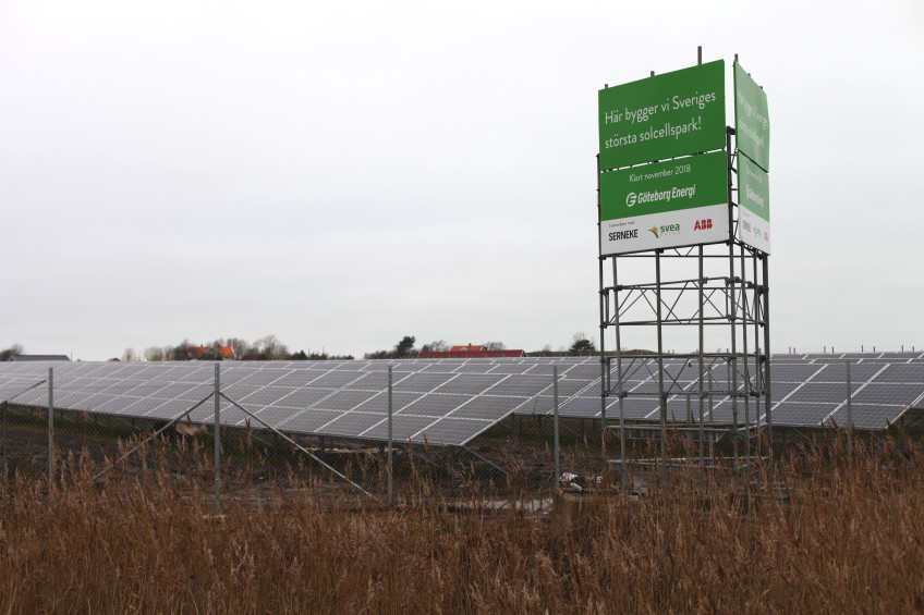 Sveriges största solcellspark vid Säve flygplatse på Hisingen